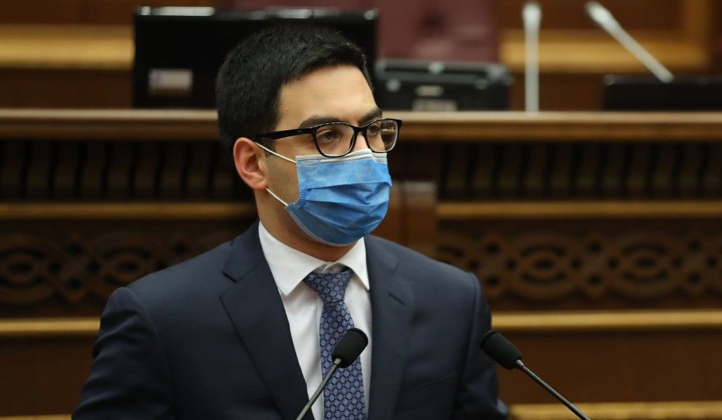 Ռուստամ Բադասյան