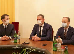 Նախարարը աշխատակազմին է ներկայացրել ՆՁԱԿ-ի նորանշանակ տնօրենին