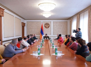 Արցախի նախագահը հանդիպել է Շուշի քաղաքի մի խումբ տնտեսվարողների հետ
