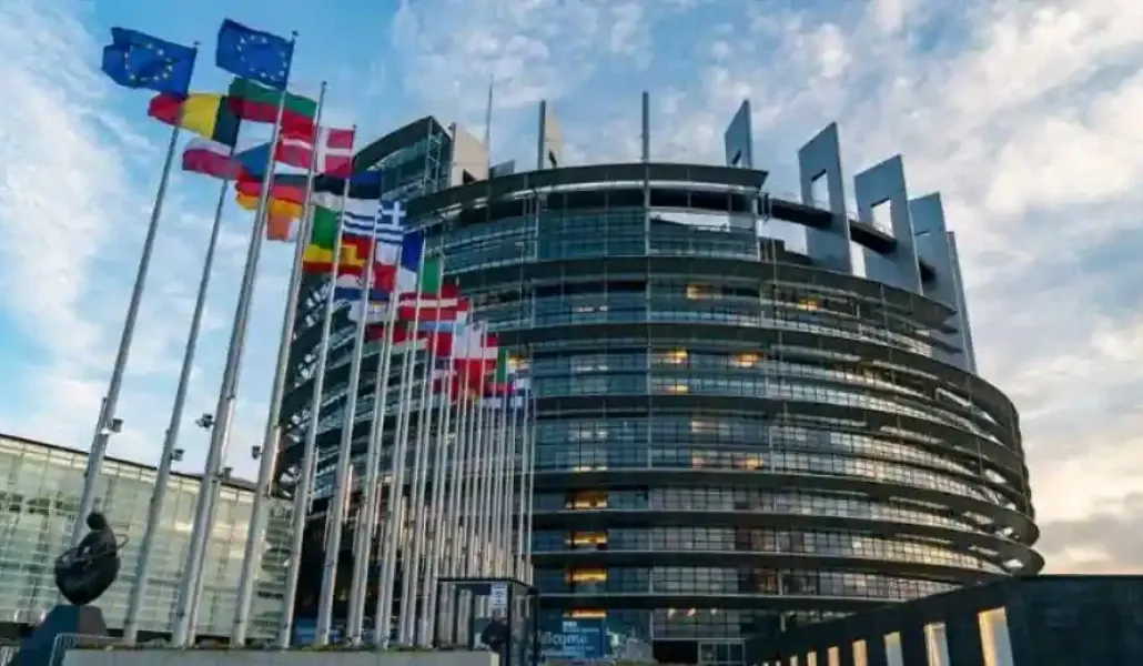 144490-untitled-design-16