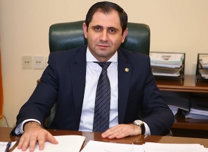 Սուրեն Պապիկյանը կմեկնի արձակուրդ. նրան կփոխարինի Վաչե Տերտերյանը