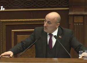 «Վենետիկի հանձնաժողով եք ուղարկել այլ նախագիծ, այսօր քննարկվում է ուրիշ նախագիծ․ ո՞ւմ եք մոլորեցնում»