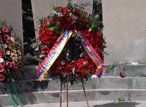 Սերժ Սարգսյանի անունից «Եռաբլուր» զինվորական պանթեոնում ծաղկեպսակ է դրվել