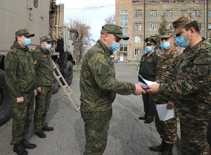 Приказом министра обороны Армении награждены военнослужащие войск РХБО МО РФ