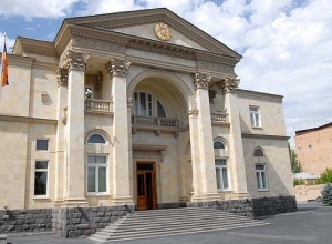 Վիրավորանքի և զրպարտության համար դրամական փոխհատուցումը եռապատկելու նախագիծը նախագահի աշխատակազմում է