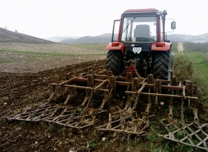 Ադրբեջանցիները կրակել են Սարուշեն գյուղի դաշտերում գյուղատնտեսական աշխատանքներ կատարող բնակիչների ուղղությամբ