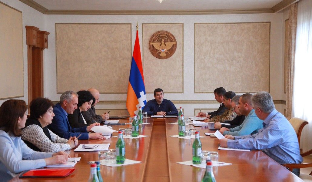 100421PetPargevHandznazhoghNist