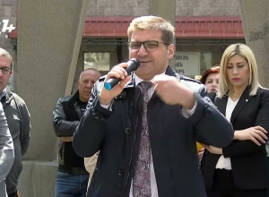 Ряд преступных членов судебной системы вышли против страны: Бабаджанян