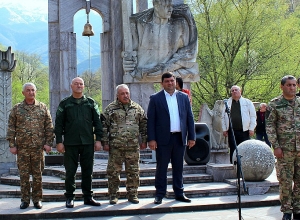 «Սա պինդ հող է, ու այս տարածքն ամենամեծ ռազմավարական նշանակությունն ունի ՀՀ գոյատեւման համար»․ Սասուն Միքայելյանն այցելել է Սյունիք