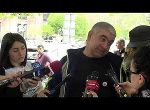 «Մեր հարցը մենակ մեր վարչապետը կարող է լուծել»․ զինվորների ծնողները ծառայության կրճատում են պահանջում