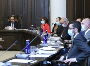 Առաջնահերթ են դարձել ծնելիության բարձրացման, կյանքի տևողության երկարացման և ամուսնությունների թվի ավելացման հարցերը․ փոխվարչապետ