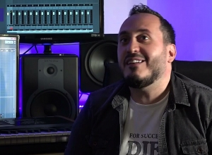 Музыкант Овик Адурян уже 6 месяцев как обосновался на родине