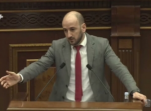 Сисак Габриелян объяснил, чем был обусловлен подобный приём Пашиняна сюникцами