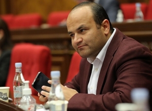 Դադարեցվել են Նարեկ Մկրտչյանի պատգամավորական լիազորությունները