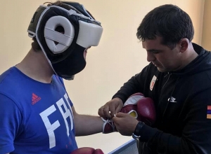 Բռնցքամարտի հավաքականի գլխավոր մարզիչը հրաժարական է տվել