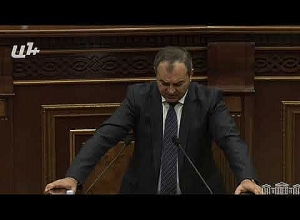 Я по-дружески предупреждаю: последствия будут очень болезненными: Артур Давтян