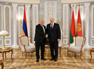 Արմեն Սարգսյանին շնորհավորել է Բելառուսի նախագահ Ալեքսանդր Լուկաշենկոն