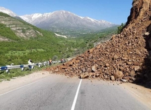 Զովունիից դեպի Կորեայի ձոր տանող ճանապարհը փակ է՝ քարաթափման վտանգի պատճառով