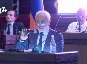 Պատրաստ ենք մեր վրա վերցնել հայ ժողովրդի ճակատագիրը․ Արամ Մանուկյան