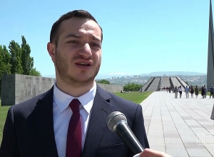 Պոնտոսցի հույների ցեղասպանոթյան հիշատակին Հայաստան Հունաստան բարեկամական խմբի այցը Ծիծեռնակաբերդ