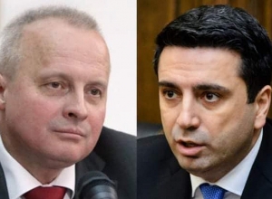 Ալեն Սիմոնյանը հանդիպել է ՀՀ-ում ՌԴ արտակարգ և լիազոր դեսպան Սերգեյ Կոպիրկինի հետ