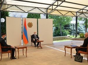 Новые программы Французского университета: президент принял ректора