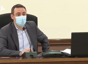 Отставки и новые члены в Совете старейшин