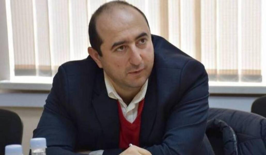 Արտակ Մանուկյան