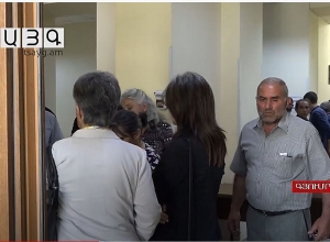 «Շիրակում չենք թողնի քարոզարշավ իրականացնել». շիրակցի գերեվարված զինծառայողների հարազատներ