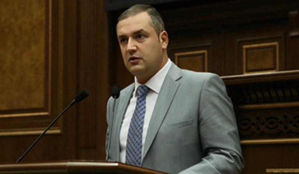 IMG-17c5fd779c3f2bcdb3d2093a29235332-V