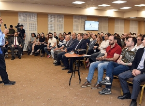 Ռուբեն Վարդանյանը եւ այլ գործարարներ՝ նոր իրականության մասին.Ուղիղ