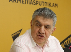 Пресс-конференция президента Союза армян России Ара Абрамяна