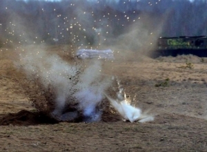 В Карвачаре от взрыва мины погибли 2 азербайджанских журналиста