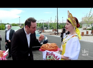 Երևանի պատվիրակությունը, Հայկ Մարությանի գլխավորությամբ, պաշտոնական այցով Դոնի Ռոստովում էր