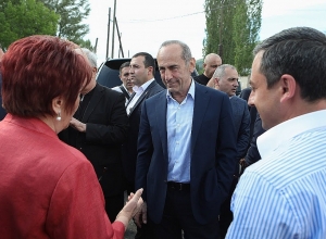 Ռոբերտ Քոչարյանը Չարենցավանում է․ ՈՒՂԻՂ