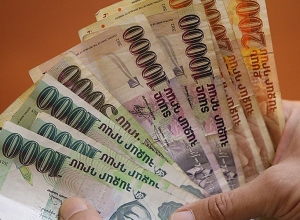 Ընտրակաշառք տալու և ստանալու դեպքերի առթիվ հարուցվել է երկու քրեական գործ