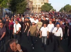 Նիկոլ Փաշինյանի երթը Երևանում․ ՈՒՂԻՂ