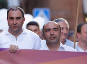 «Լուսավոր Հայաստան» կուսակցությունն անսասան է