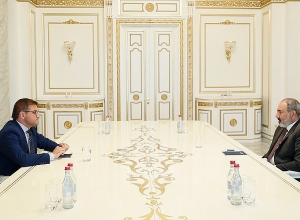 ՔՊ-ի հաղթանակը անքննելի և անվիճելի է․ Փաշինյանը հանդիպել է Արման Բաբաջանյանին