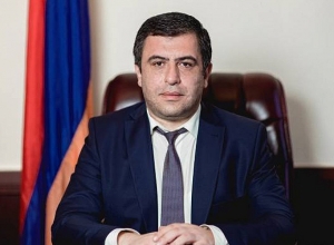 Լոռու մարզպետը հերքում  է Օձունի համայնքապետին ծեծելու մասին լուրերը