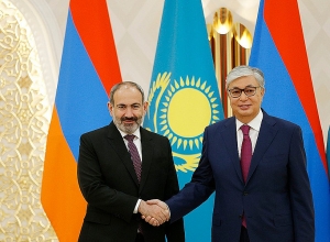 Ղազախստանի նախագահը շնորհավորել է Նիկոլ Փաշինյանին ընտրություններում տարած հաղթանակի համար