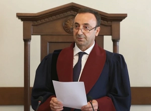 Пригласите Президента РА в качестве свидетеля: я хочу услышать от него, что на него не оказывали давление: Грайр Товмасян