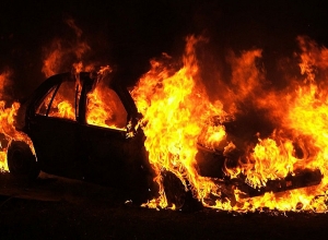 Վանաձորի բնակիչը զայրացած վիճակում հրկիզել է բարեկամի մեքենաները