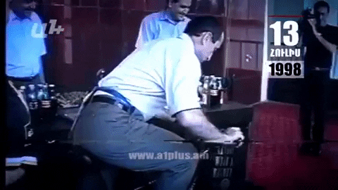 Календарь. 13 июля: власти РА хотят устранить с политического поля Карабаха Самвела Бабаяна