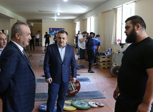 ՀՀ ԿԳՄՍ նախարարի պաշտոնակատարը ներկա է եղել ծանրորդների բաց մարզմանը