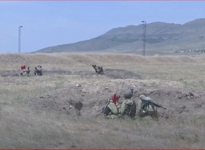 C российскими миротворцами в Нагорном Карабахе проведены занятия по боевой подготовке