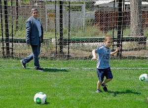 Գյումրիում կառուցվել է ֆուտբոլի փոքր խաղադաշտ