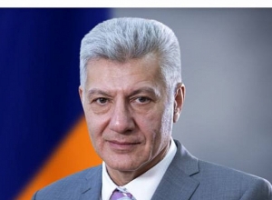 Сурен Саакян освобожден с должности заместителя министра обороны