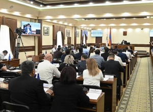 Երևանի ավագանու նիստի օրակարգում ներառված է քաղաքապետարանի  աշխատակիցների աշխատավարձերի հարցը