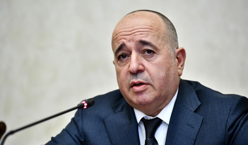 Արշակ կարապետյան